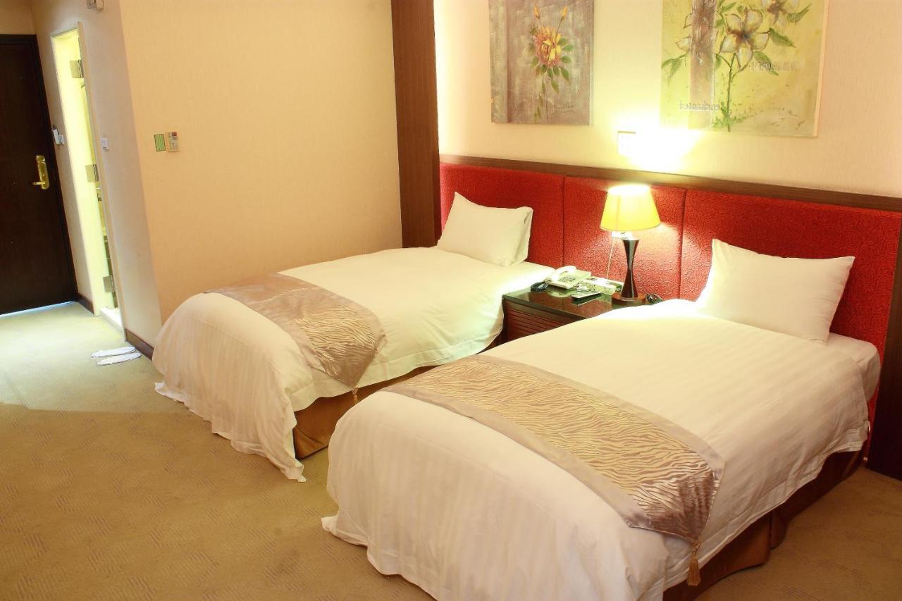 East Coast Sea View Hotel Chenggong Extérieur photo